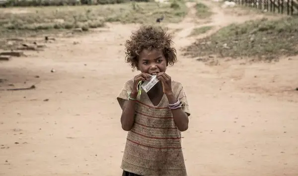 УНИЦЕФ: Речиси осум милиони деца во светот се неисхранети, секое петто дете умира од глад