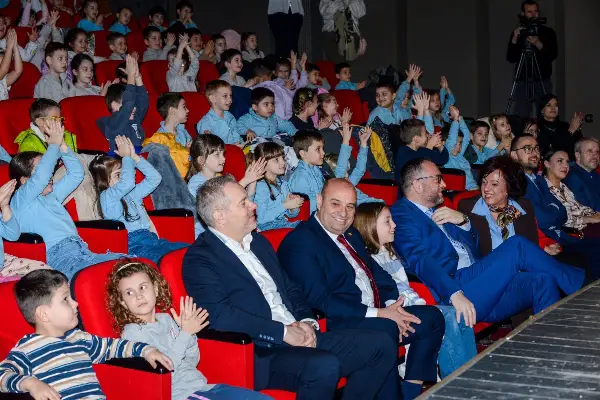 Тошковски: Безбедноста на нашите дечиња е наша заедничка обврска, затоа што тие се нашето најголемо богатство