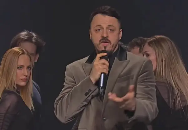 Кајмакоски настапи на српскиот избор за песна за Евровизија- прв јавен настап по филмското киднапирање (ВИДЕО)