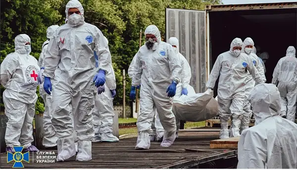 „Монд“: Со речиси 500.000 загинати војната во Украина е најлошото крвопролевање во Европа од 1945 година