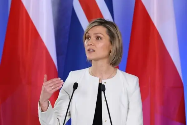 Фростадотир: Исланд набрзо ќе одржи референдум за членство во ЕУ