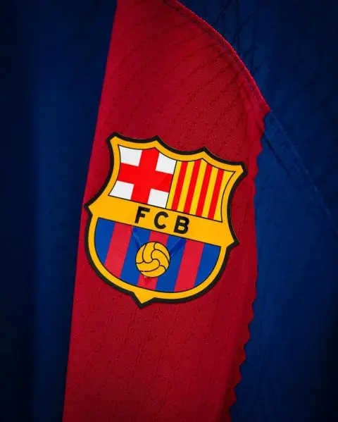 Барселона би можела да ги потпише Халанд или Алварез