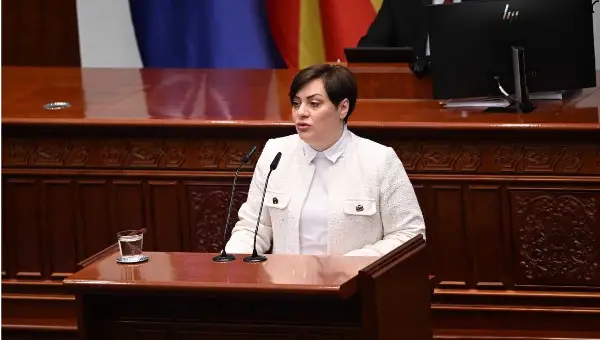 Димитриеска-Кочоска: Во март враќаме половина од солидарниот данок кон компаниите