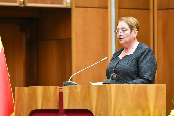 Јаневска: Крајно време е универзитетите и општеството да склучат договор дека ќе работат во полза на младите луѓе кои ќе останат да ја развиваат оваа држава