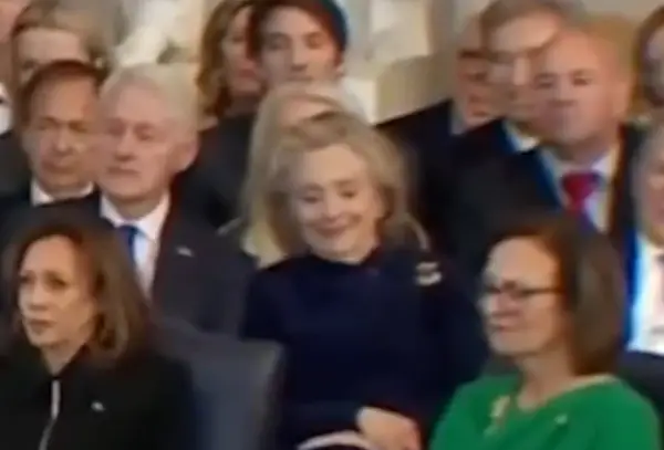 Хилари Клинтон: Никогаш не летав со авионот на Епштајн, ниту го посетив неговиот остров