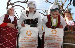 Стотици тазе снаи и нивните свекрви викендов ќе бидат на едно место кај Крива Паланка