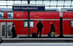 Германија без јавен превоз: 100.000 работници на дводневен штрајк