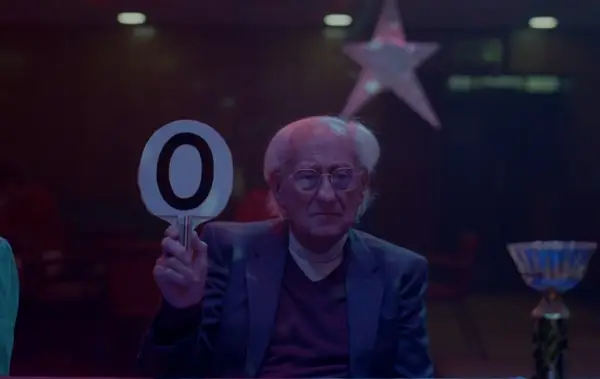 Дедо (83) украде шоу во новиот спот на Тејлор Свифт : Не знаел која е, ама ѝ даде нула