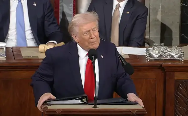 Трамп изјави дека е можно „пријателско преземање на Куба“