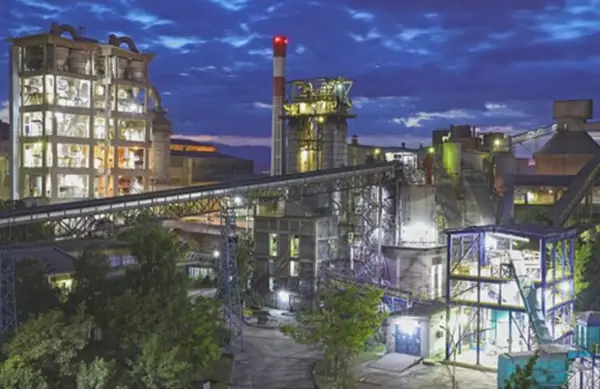 Усје порачува дека се грижат за околината и работат според правилата