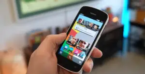 ВИДЕО: Легендарниот Nokia телефон повторно оживеан