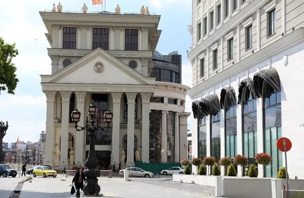 (ВИДЕО) Израел го нападна Иран