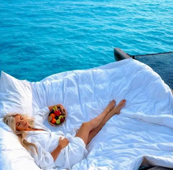 Фото: „Половина“ балканска естрада ужива на Малдиви!!