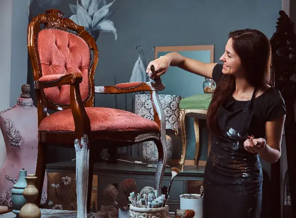 Татјана и Јелена прават чудо од стар мебел: Некои парчиња се стари 100 години, а вака започна сè
