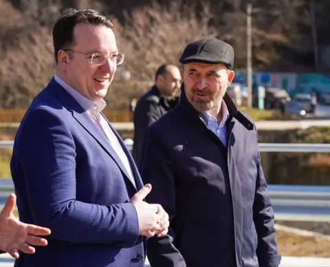 Николоски: Македонија ја завршува модернизацијата на источното крило на Коридор 8