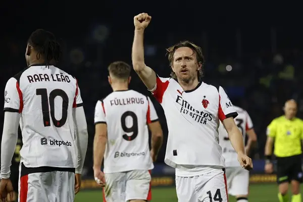 Милан сака да го продолжи договорот со Модриќ