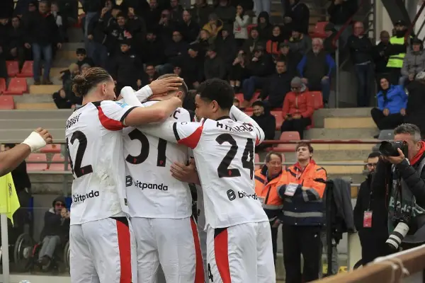 (Видео) Милан на „мускули“ победи во Кремона