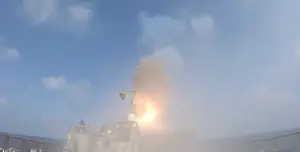 Нов ирански напад врз државите во Заливот, експлозии и сирени во Доха, Кувајт, Дубаи, Абу Даби