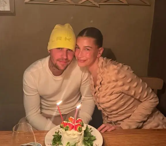 Фото: Џастин Бибер скромно и интимно го прослави својот 32. роденден