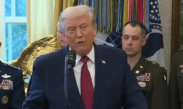 Трамп најавува силен удар врз Иран