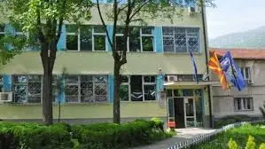 Почина 10-годишно дете по пад од балкон во Тетово