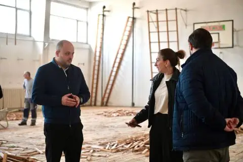 Почна реконструкција на салата во ОУ „Панајот Гиновски“ во Бутел