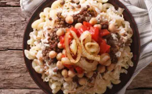 Посно и со исклучителен вкус: Рецепт за египетскиот специјалитет кошари