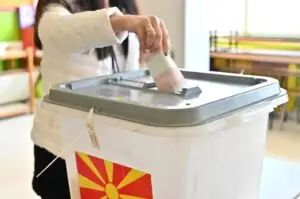 ВМРО-ДПМНЕ ќе раководи со Скопје и 54 општини, Вреди со 9, СДСМ со 6