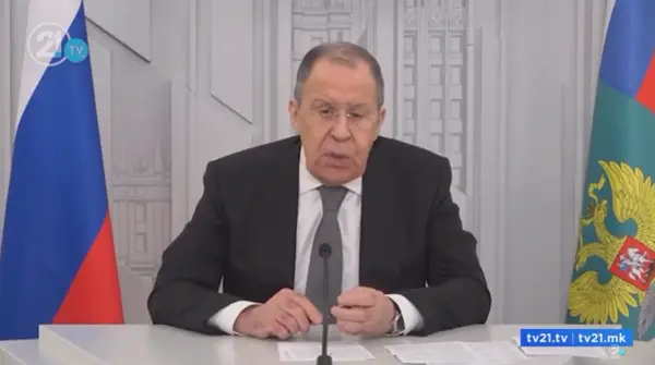 Лавров: Нема докази дека Иран развива нуклеарно оружје