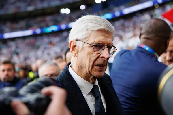 ФИФА ќе го тестира правилото за офсајд на Арсен Венгер