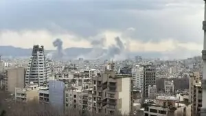 Близу 800 загинати во израелско-американските напади врз Иран, информира Иранска Црвена полумесечина