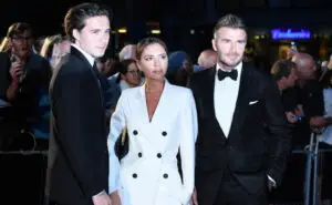 ФОТО | Дејвид и Викторија Бекам му честитаа роденден на Бруклин иако ги блокираше на социјалните мрежи