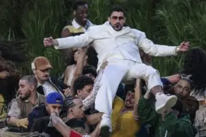 ВИДЕО | Бед Бани со настапот на Супербоул постави нов светски рекорд: Собра четири милијарди прегледи за само 24 часа