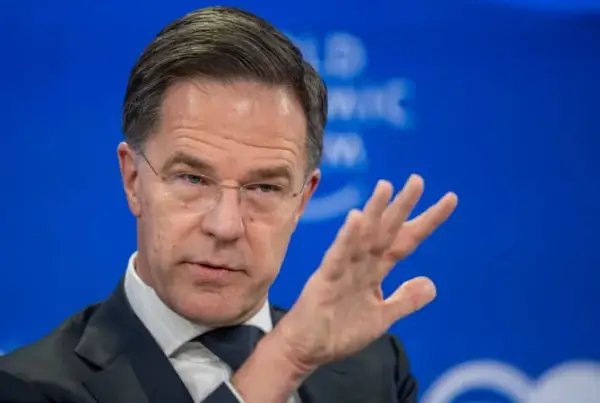 Руте потенцира каде е позиционирано НАТО во војната со Иран- веднаш се огласи Трамп 