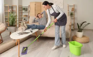 Млади, а конзервативни: Мажите од генерација Зет сметаат дека сопругата треба да му биде послушна на сопругот